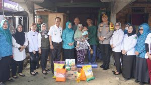 Pemerintah Kota Prabumulih Dinas kesehatan Usaha percepat penurunan Stunting tinjau dan berikan bantuan pada anak yang terdampak Stunting Prabumulih Sumatera Selatan