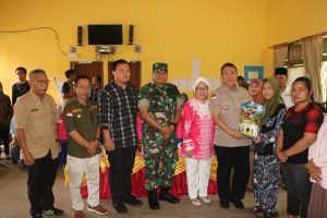Upaya Tekan Inflasi Pj.Bupati Muara enim Dr.H.Ahmad Rizali,MA Gelar Giat Pasar Murah di Kecamatan Benakat Provinsi Sumatera Selatan