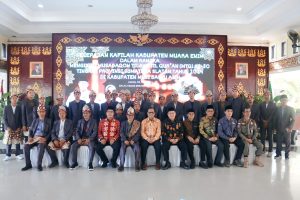 Asisten Pemerintahan dan Kesra Lepas Kafilah Muara Enim Ikuti MTQ Provinsi Sumsel XXX di Kab. Muba
