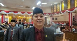 Ir.Dipe Anom PDIP Tetap Usung Fikri dan Syamdakir di Pilkada Prabumulih 2024,Ada atau tidaknya Partai Golkar disela Rapat Paripurna DPRD Prabumulih
