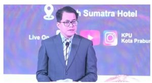 Ketua KPU Kota Prabumulih,Harap Masyarakat di Debat Publik Pertama dapat dijadikan Sarana Dalam Menentukan Pilihan