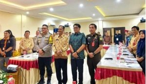 H.Elman,ST,MM Hadiri Dalam Rakor Pemantaapan Pelaksanaan Debat Terbuka Pasangan Calon Walikota dan Wakil Walikota Di Ballroom Hotel South Sumatera