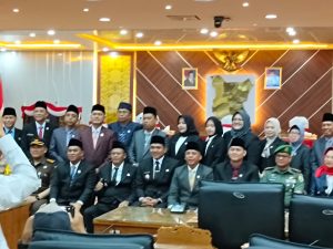 Paripurna DPRD Prabumulih dengan Agenda Penyampaian Pidato Sambutan Walikota Prabumulih Periode 2025 – 2030.