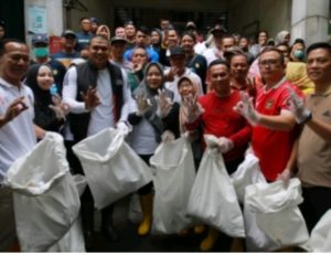Pasar Bersih Dalam Rangka Hari Peduli Sampah Nasional Tahun 2025
