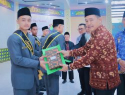 Wakil Bupati Muba Hadiri Wisuda Santri di Pesantren Assalam Islamy Sungai Lilin
