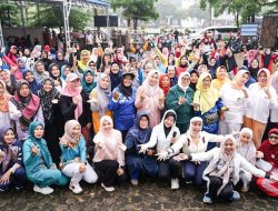 Senam Sehat, Door Prize, dan Pemeriksaan Kesehatan Warnai Kebersamaan Lansia Sekayu