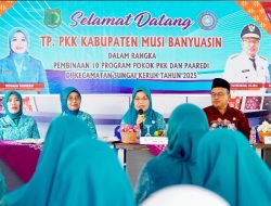 Rosada Rohman melakukan Pembinaan 10 Program Pokok PKK