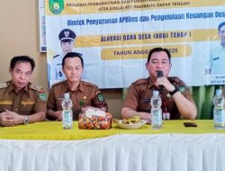Kepala Dinas PMD Prabumulih Buka Bimtek Penyusunan APBDes dan Pengelolaan Keuangan Desa 2025 di Desa Jungai