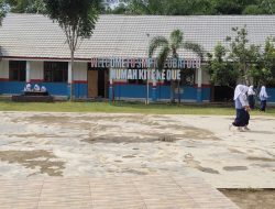 ADA APA?,,, KEPALA SEKOLAH SMP NEGERI 1 LUBAI ULU ALERGI WARTAWAN
