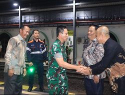 H.Elman, S.T., M.M Bersama Dr. Drs. H. Aris Priadi, S.H., M.Si Hadiri Pengawalan Pangdam II/Sriwijaya dalam Rangka Kunker di Kabupaten Lahat