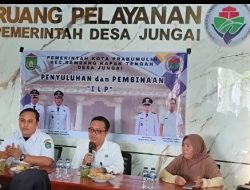 Satria Karsa, S.E., M.Si., Camat Rambang Kapak Tengah Berikan Penyuluhan dan Pembinaan ILP di Kantor Kepala Desa Jungai
