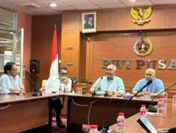 PWI Pusat Minta Hotman Paris Minta Maaf ke Wartawan, Tegaskan Martabat Pers Harus Dihormati