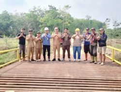 Jembatan Besi Rampung, Warga Babat Supat Tak Lagi Lewati Batang Kelapa
