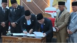 Paripurna Ke-XXXV, Wali Kota dan Ketua DPRD Prabumulih Tandatangani Persetujuan Bersama Raperda APBD Perubahan 2026